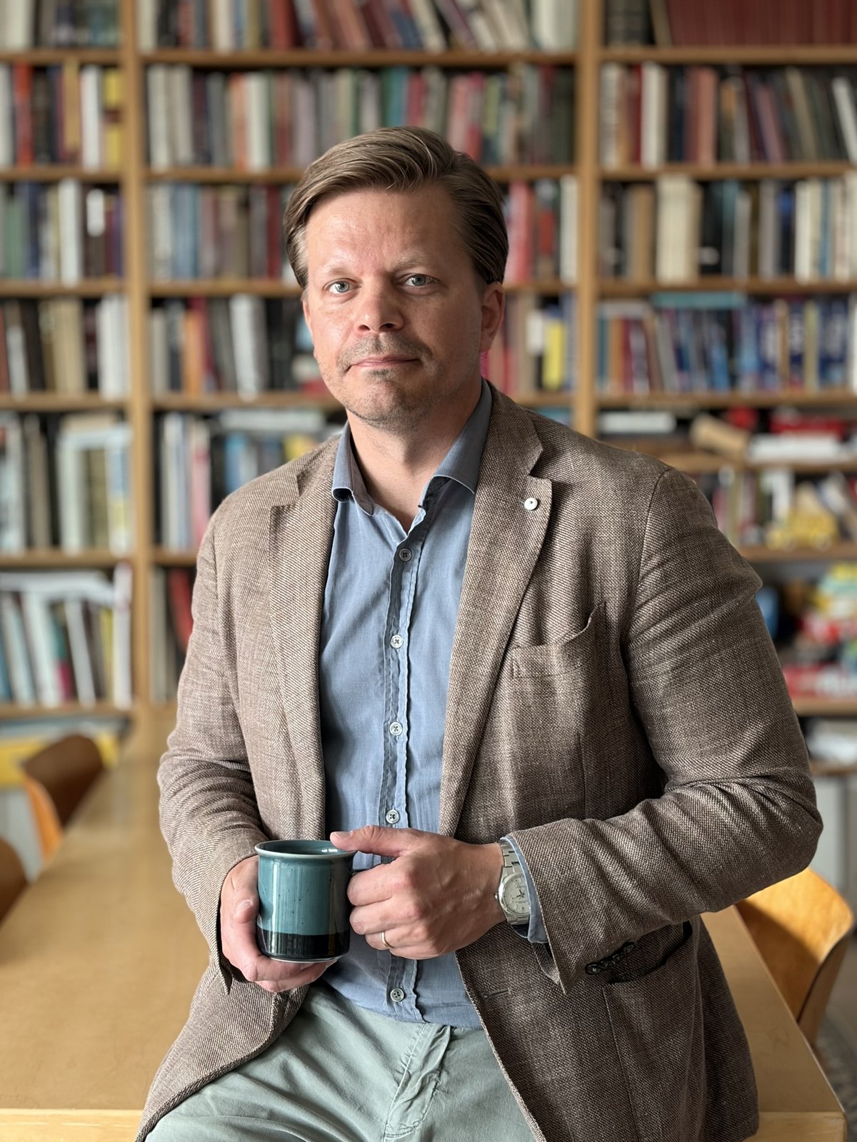 Dr Ilkka Hannula